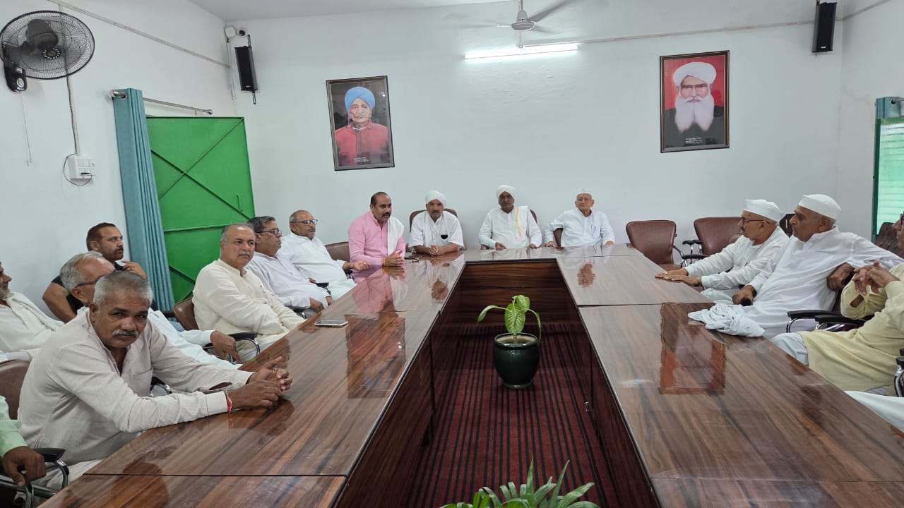 गठवाला खाप की श्रद्धांजलि सभा में स्व. सत्यपाल मलिक को दी भावपूर्ण विदाई