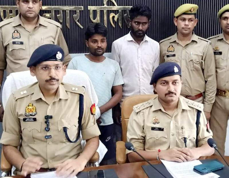 कार चालक से लूट करने वाले दबोचे