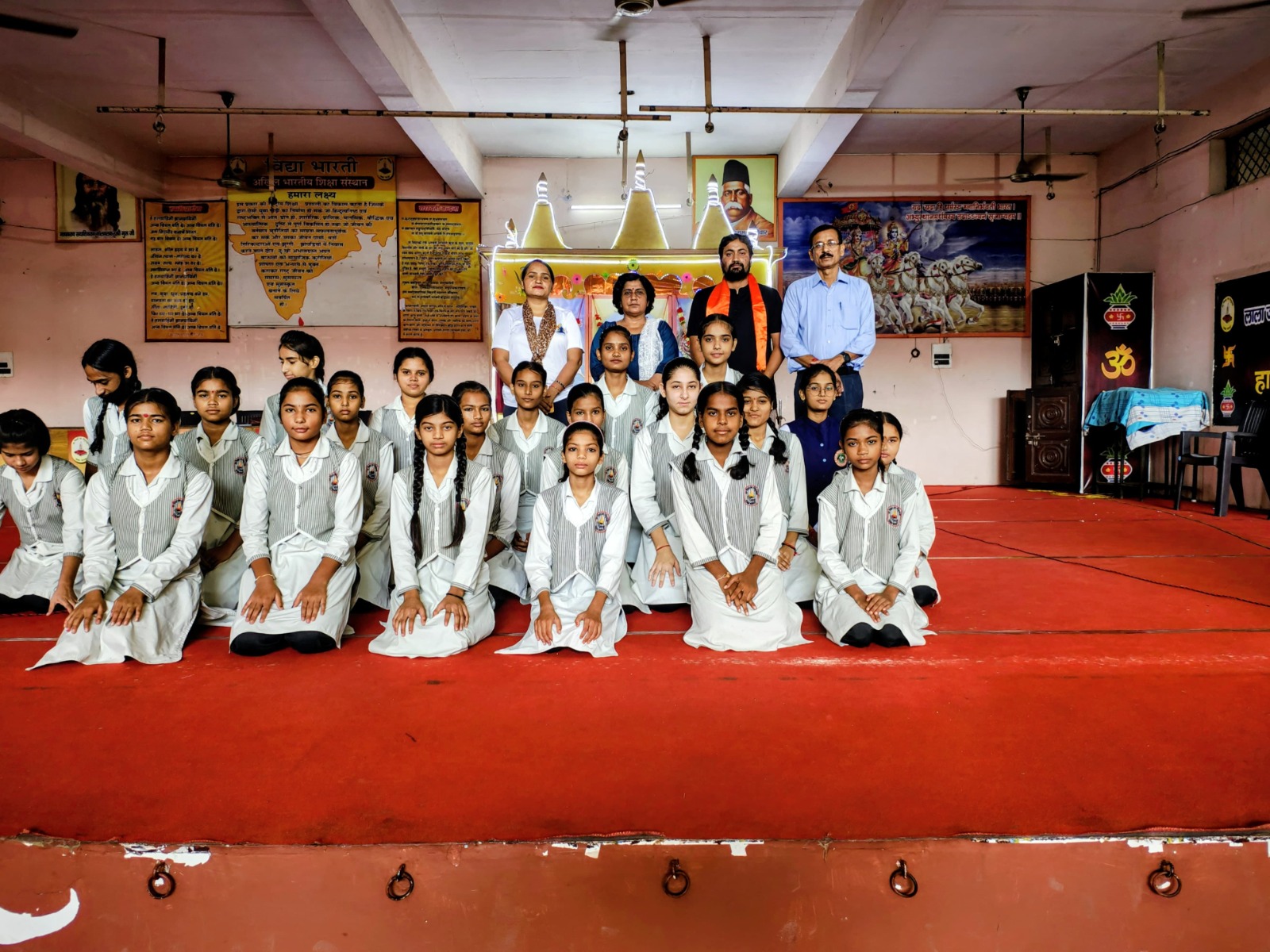 तीन दिवसीय योग शिविर में 1044 छात्र-छात्राएं हुए लाभान्वित