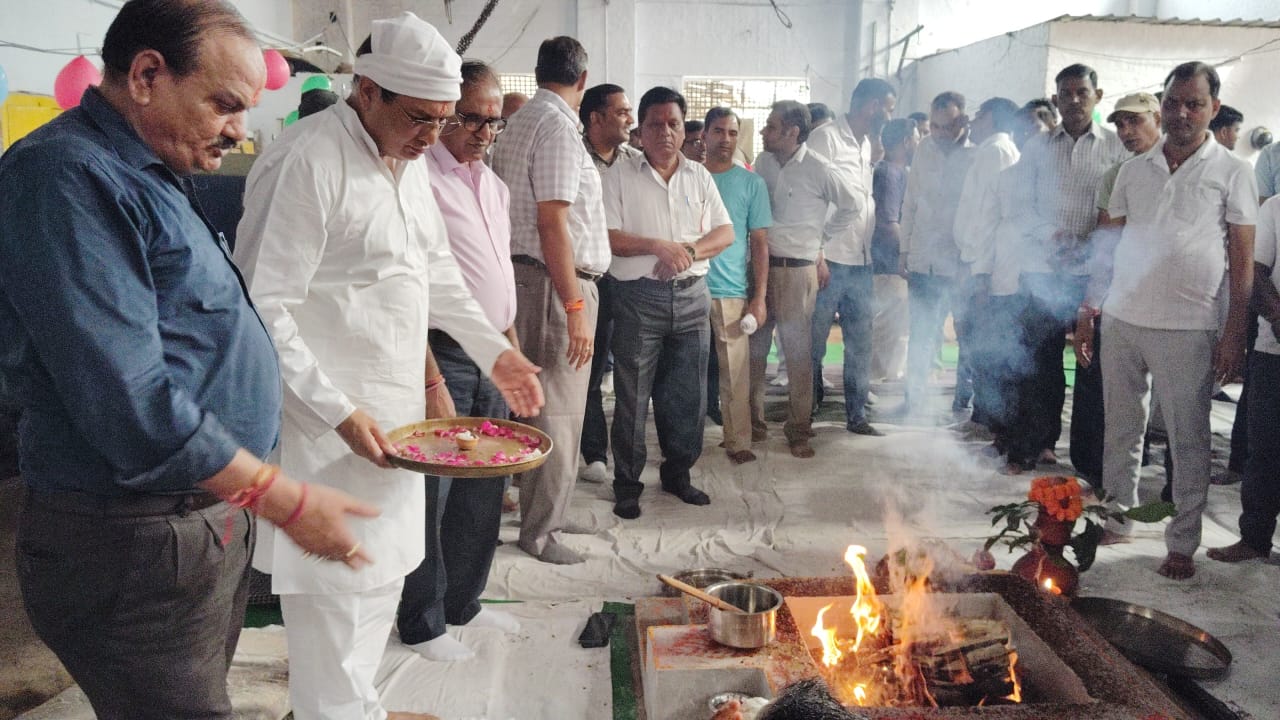 आईपीएल रोहाना कलां में मनाई गई विश्वकर्मा जयंती