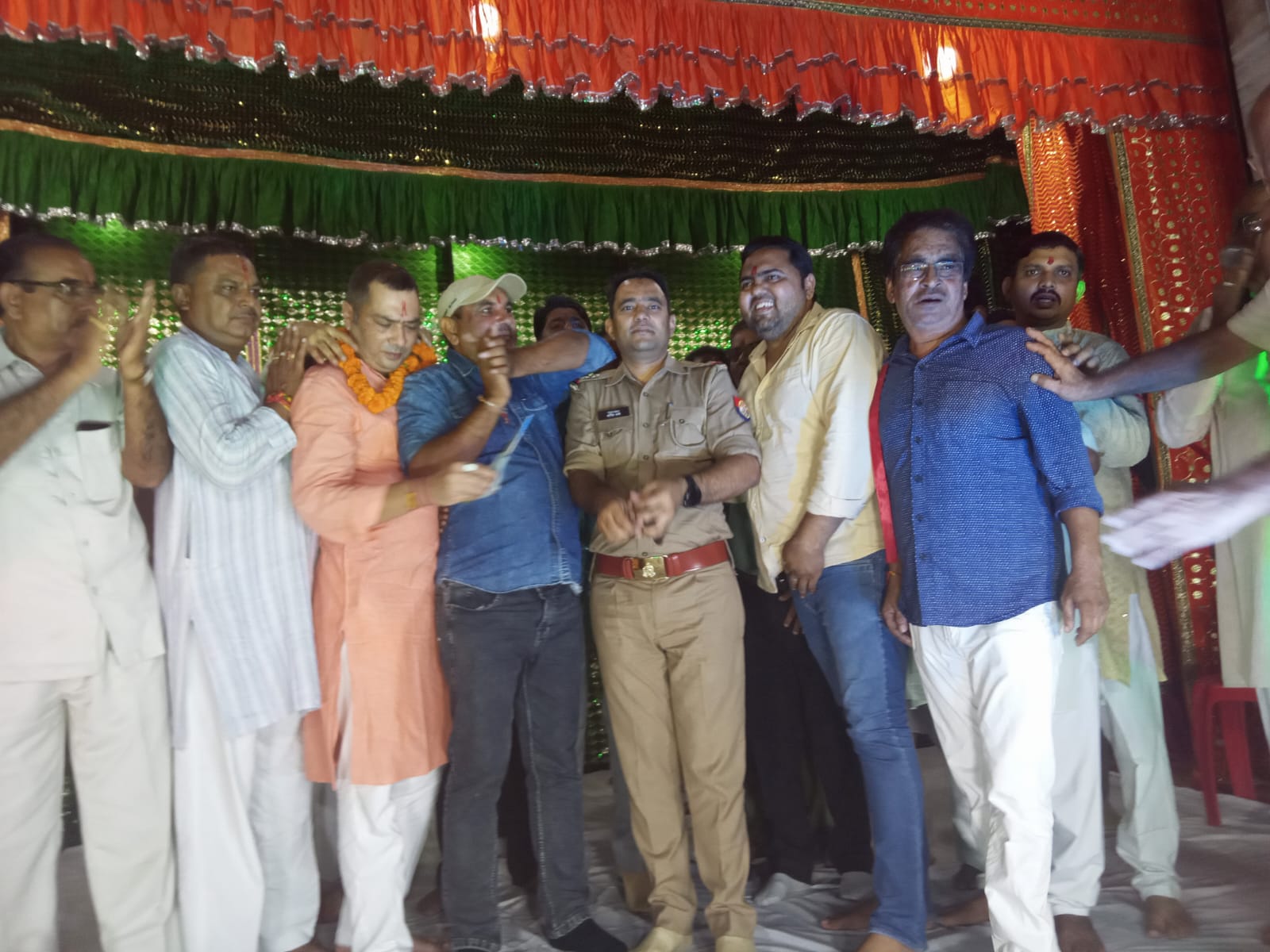 ठाकुरद्वारा में श्रीरामलीला का शुभारंभ