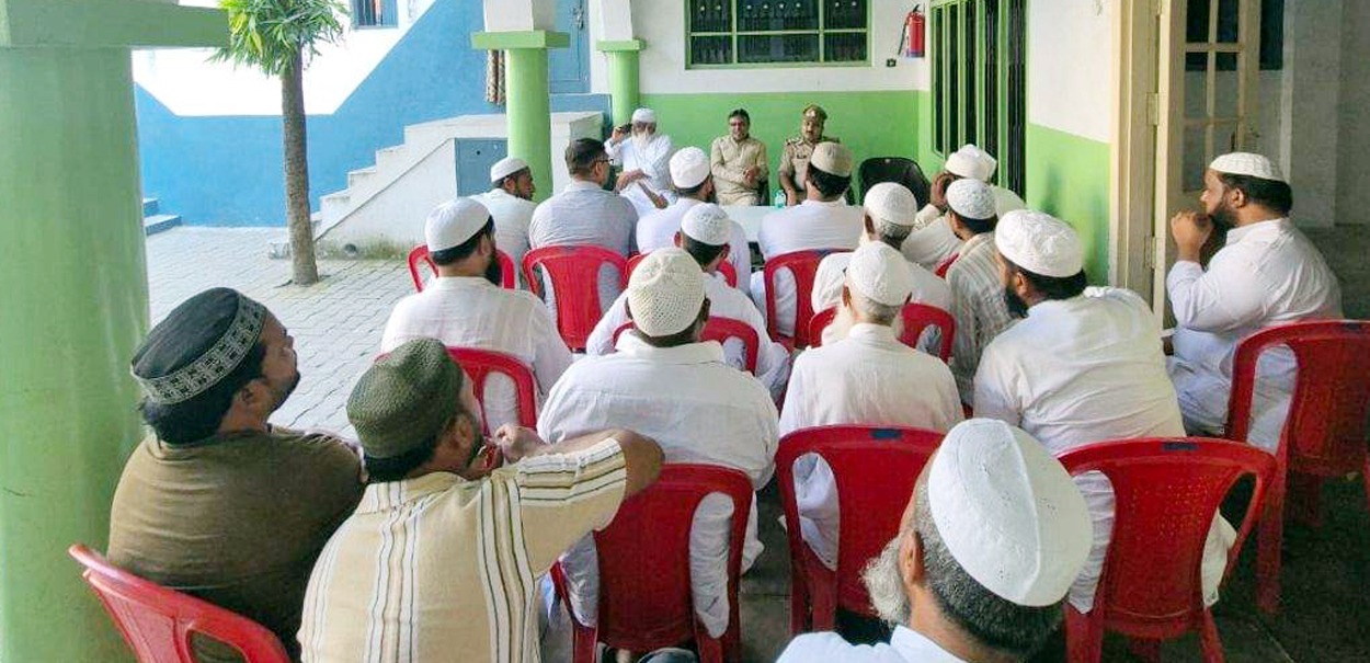 धर्मगुरुओं और मुस्लिम जिम्मेदारान ने की अमन-चैन बनाए रखने की अपील