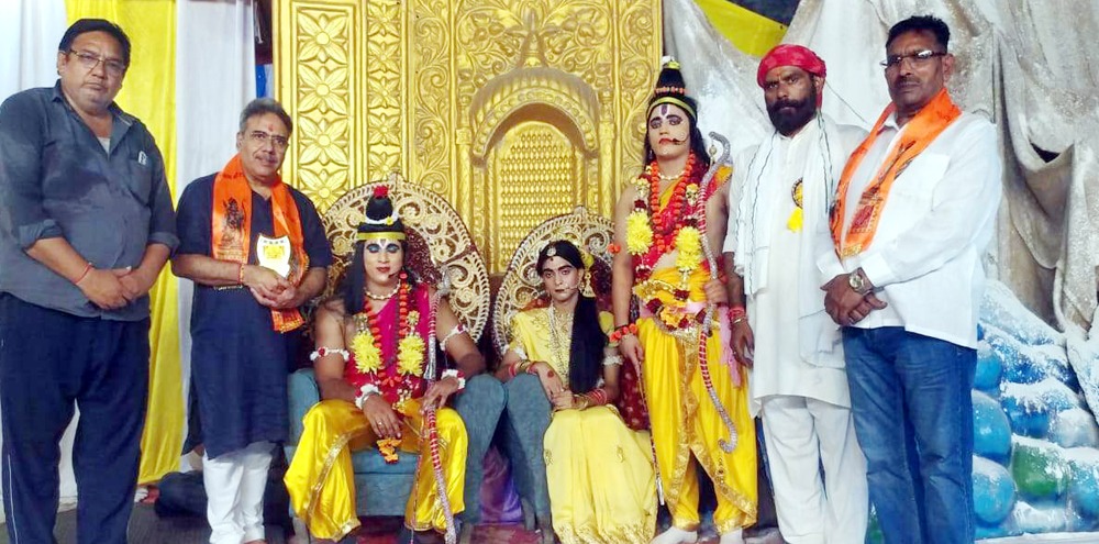 रामपुरी में वन गमन यात्रा और रामलीला मंचन ने भक्तों को किया भावविभोर