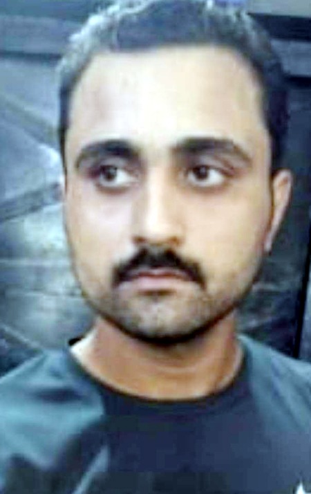 एक लाख का इनामी बदमाश फैसल मुठभेड़ में ढेर