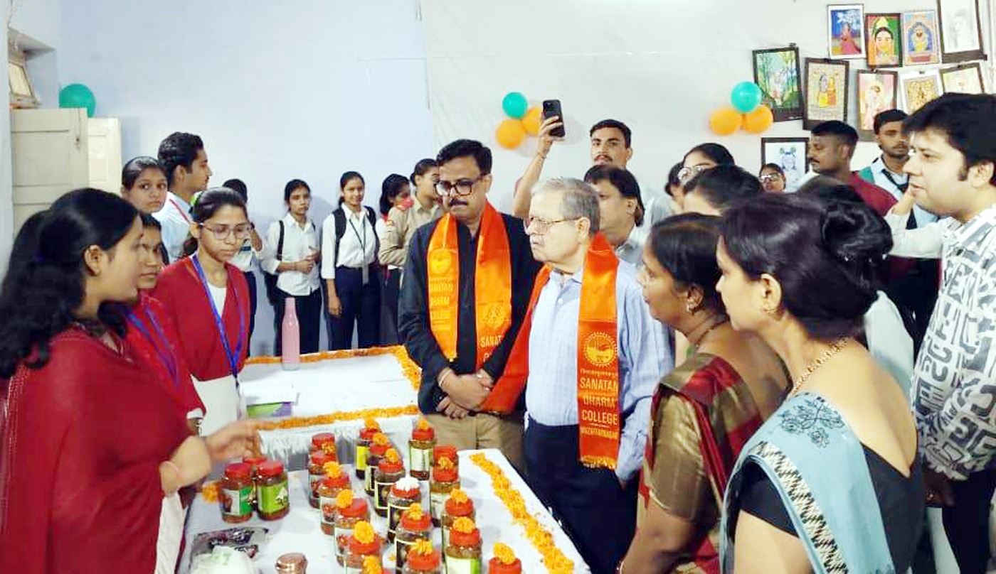 शैक्षणिक संस्थानों में राष्ट्रीय एकता दिवस पर सरदार पटेल को किया गया नमन