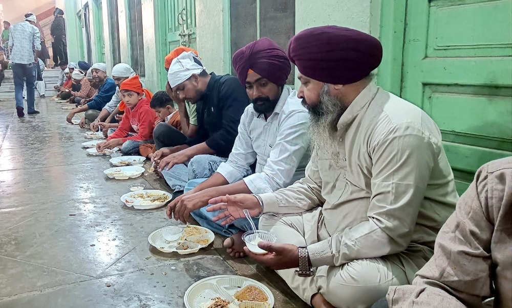 गुरु नानक देव जी के प्रकाश पर्व पर उमड़ा श्रद्धा का सागर