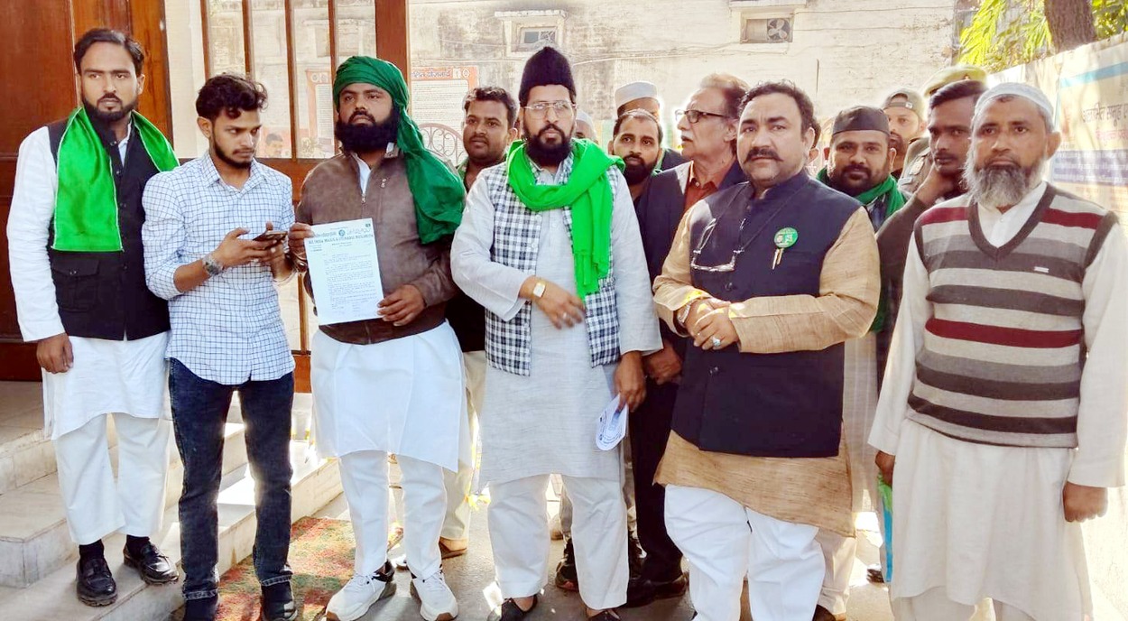 तबलीगी जमात और मदरसों के लोगों को अनावश्यक परेशान न किया जाए