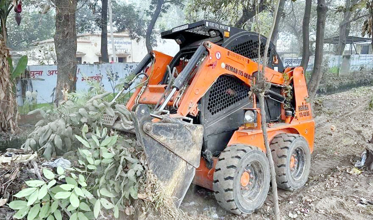 तड़के-तड़क सफाई का सच जानने सड़कों पर उतरी पालिकाध्यक्ष