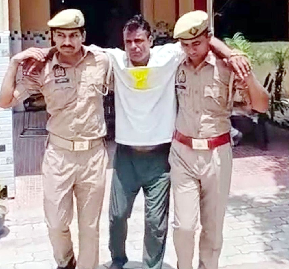 बजरंग दल पर अशोभनीय टिप्पणी करने पर पलड़ी के आदिल का इलाजसोशल मीडिया पर वायरल वीडियों का संज्ञान लेकर शाहपुर पुलिस ने दर्ज किया था मुकदमा