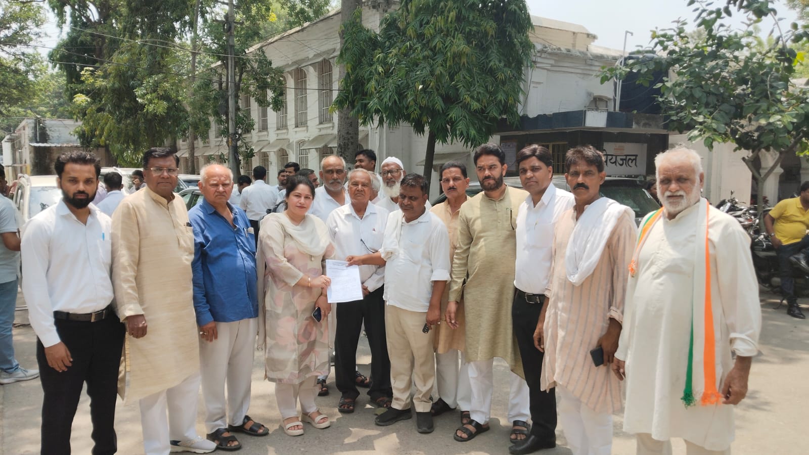 राम मंदिर चढ़ावा प्रकरण की निष्पक्ष जांच की मांग-कांग्रेस ने सौंपा ज्ञापन, एफआईआर दर्ज कर दोषियों पर कार्रवाई की उठाई मांग