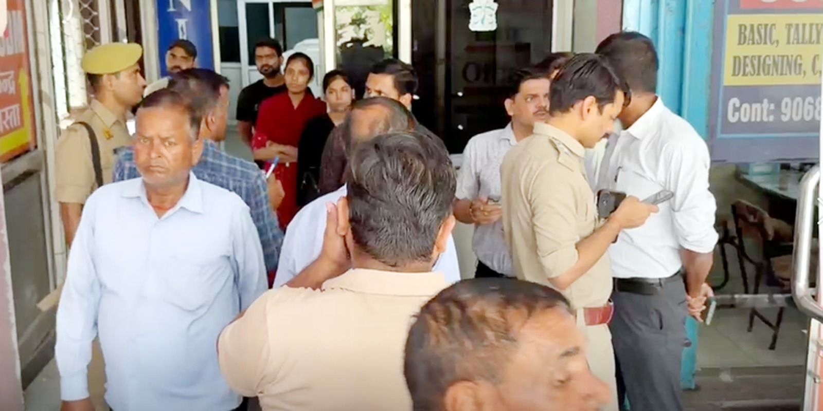अग्नि सुरक्षा मानकों पर प्रशासन सख्त, दो कोचिंग सेंटर और एक गेस्ट हाउस सीलउ लखनऊ अग्निकांड के बाद शुरू हुआ विशेष अभियान, मानक अधूरे मिलने पर हुई कार्रवाई, कई संस्थानों को नोटिस